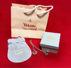 箱付き】ヴィヴィアンウエストウッド 立体オーブネックレス PINA SMALL