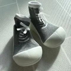 未使用　Baby feet グレー ソックスシューズ