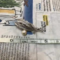 フランス アンティーク シルバーのリーフ 葉っぱ&パール ブローチ 卒業式 12