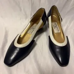 VALENTINO GARAVANI バイカラー パンプスのサムネイル