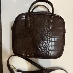 earth music&ecology ブラウンショルダーバッグ