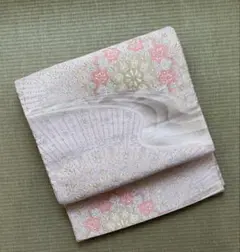 [美品] 袋帯　淡いピンクと白の花模様　銀色系