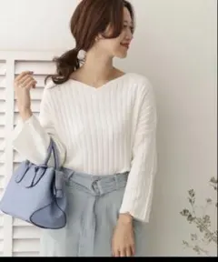 アーバンリサーチドアーズ ハートネックワイドリブプルオーバー