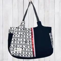 ハンドメイド☆切り替えパッチのトートバッグ☆サイド、内ポケット付き