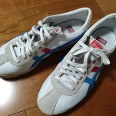 【オニツカタイガー】