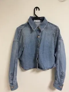 ZARAクロップド丈デニムジャケット