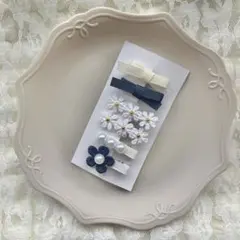 No.57♡ 6点セット　ベビークリップ　ヘアクリップ　ヘアピン　黒　白