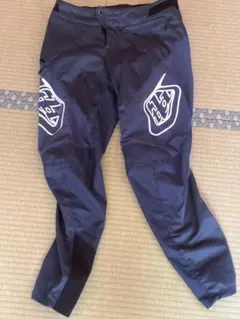 2025年最新】トロイリーデザイン パンツの人気アイテム - メルカリ