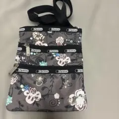 LeSportsac ショルダーバッグ 花柄 グレーのサムネイル