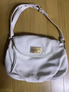 マークバイマークジェイコブス　 レザー ショルダーバッグ 白