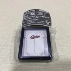 NPB ユニフォームフレームマグネット セントラル・リーグ カープ ②のサムネイル