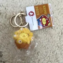 ミャクミャクなりきり立体マスコット 推しカラーキーホルダー ポムポムプリン
