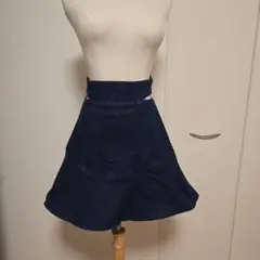 【SNIDEL】サイドオープンフレアスカショーパン