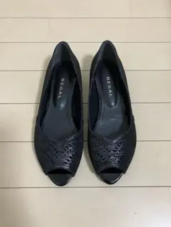 スエード フラットシューズ