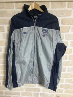 ナイロンジャケット ウェア