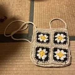 グラニースクエアデザイン サコッシュ