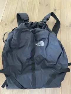 THE NORTH FACE ブラックバックパックのサムネイル
