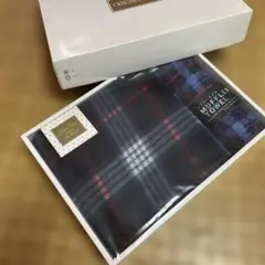 チェック柄　ブランケットとマフラータオル