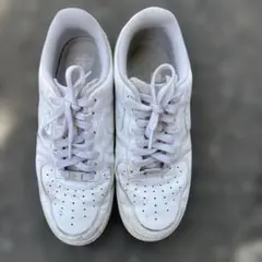 NIKE AIR FORCE 1のサムネイル