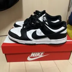 Nike Dunk Low ブラック/ホワイト