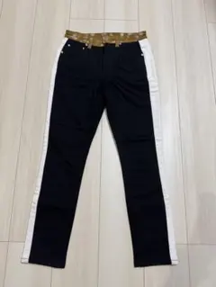 BURBERRY デニムパンツ W 26 サイドライン　スキニーのサムネイル