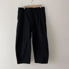 ユニクロ　バレルパンツ　メンズのサムネイル