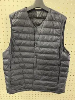 ユニクロ パフテックコンパクトベスト 　メンズXL ブラック