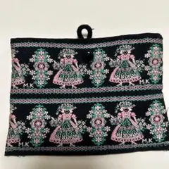 M.K. 刺繍ポーチと拓銀ポケティシュ
