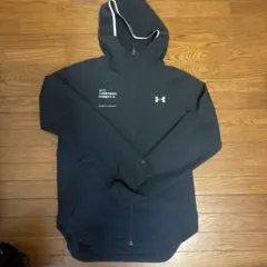 Under Armour フード付きジャケット ブラック
