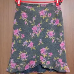 グレー 花柄 フレアスカート ひざ丈　大きいサイズ
