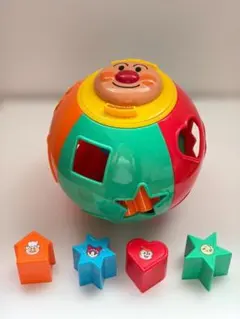 【人気】NEW まるまるパズル アンパンマン 知育玩具　こども向け　カラフルのサムネイル