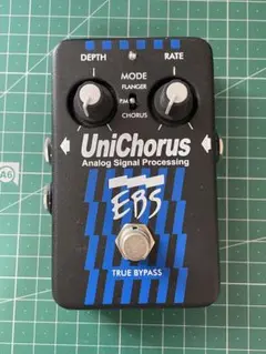 EBS UniChorus ベースエフェクターのサムネイル