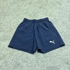 Puma ネイビー ハーフパンツ