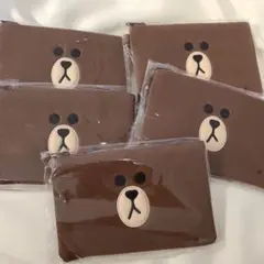 新品未開封 LINEFRIENDS ブラウン ポーチ ラインフレンズのサムネイル