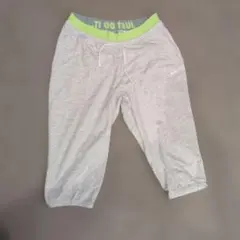 NIKE スウェットパンツ カプリ丈 グレー