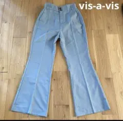 vis-a-vis パンツのサムネイル