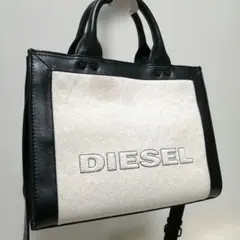 DIESEL ディーゼル 白 × 黒 2wayショルダーバッグ　A4◎