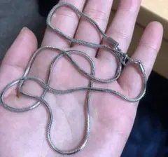 【新品未開封】ディファレントネックレス風　シルバー　　55cm ジョー