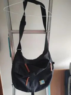 karrimor メッセンジャーバッグ ブラックのサムネイル