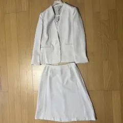 洋服の青山　レディーススーツ　白　9号