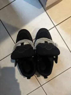 Zara スケーターシューズ