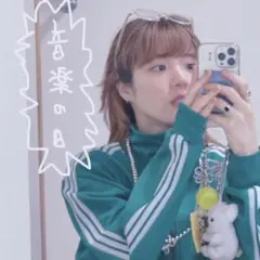 希少 あいみょん　新品　adidas アディダス　トラックジャケット ジャージ