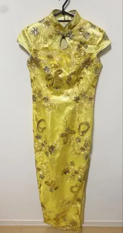 【未使用品】イエローチャイナドレス刺繍入り