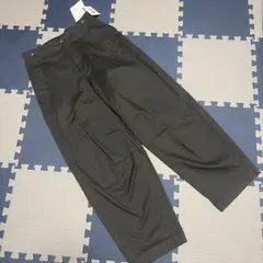 新品★ユニクロC ダークグレー　コットンワイドパンツ W61cm 股下約65cm