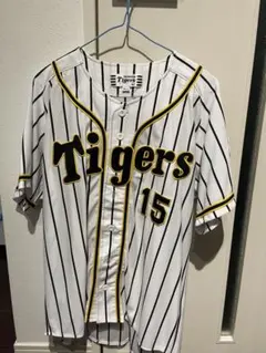 阪神タイガース Family レプリカ ユニフォーム 西 純矢＃15☆新品☆Ｏ Amazon.co.jp: 阪神タイガース Family レプリカ ユニフォーム 西