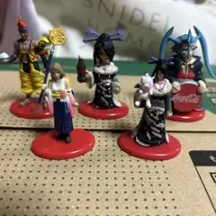 FF ボトルキャップ 6体セット コカコーラ - メルカリ