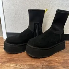 UGG ブラック 厚底ムートンブーツ　最終値引き