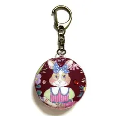 ウサギ ②くるみボタンキーホルダー ハンドメイド