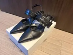 CHARLES & KEITH スタッズ パンプス ブラック 24.5cm 38のサムネイル