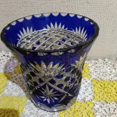 江戸切子 花瓶 フラワーベース 青色 菊繋ぎ文様のサムネイル